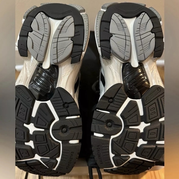 Balenciaga Nylon Runners/Grey/White/Black SZ 36 - Picture 3 of 3